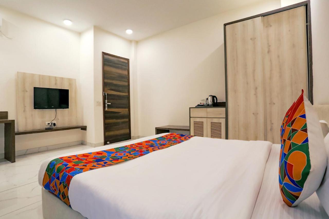 Fabhotel Ab Inn Huda City Center Gurgaon Zewnętrze zdjęcie