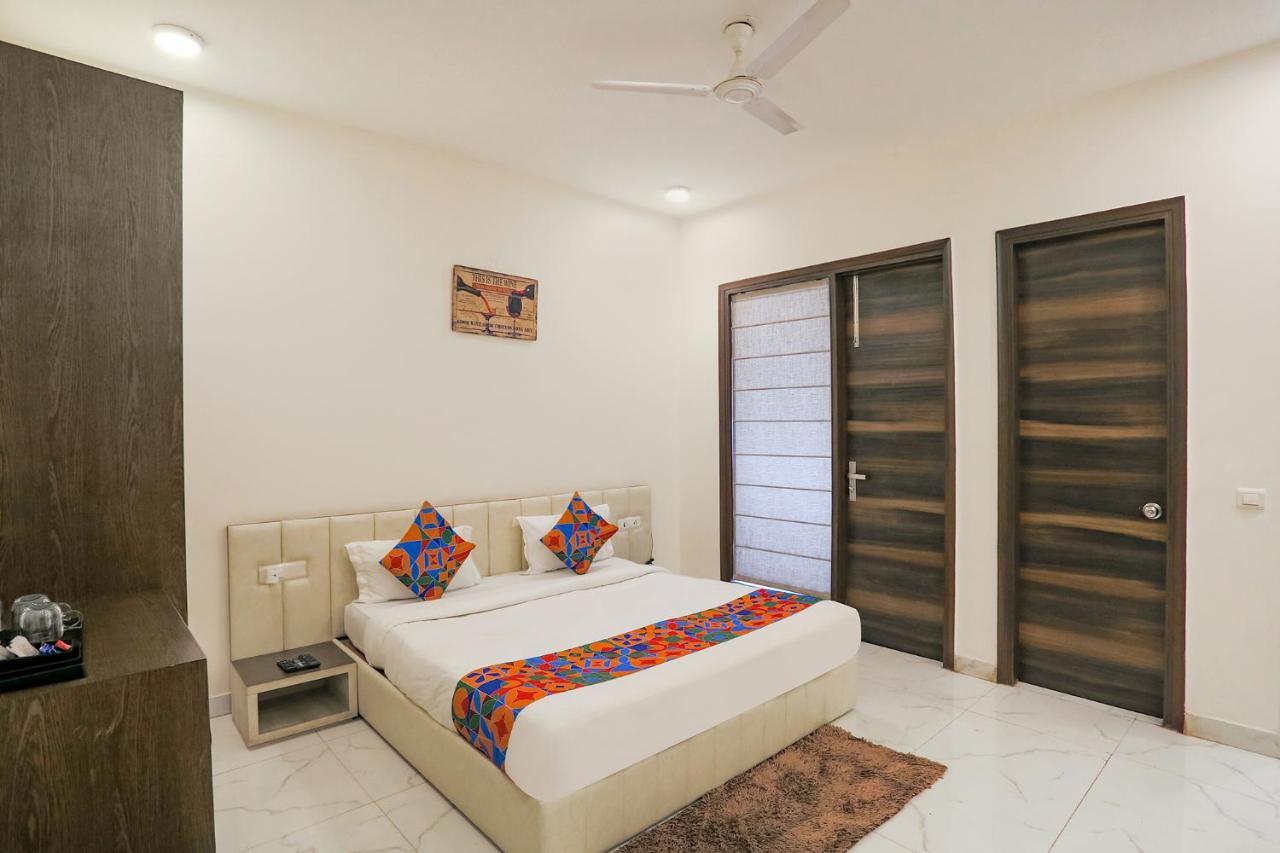 Fabhotel Ab Inn Huda City Center Gurgaon Zewnętrze zdjęcie