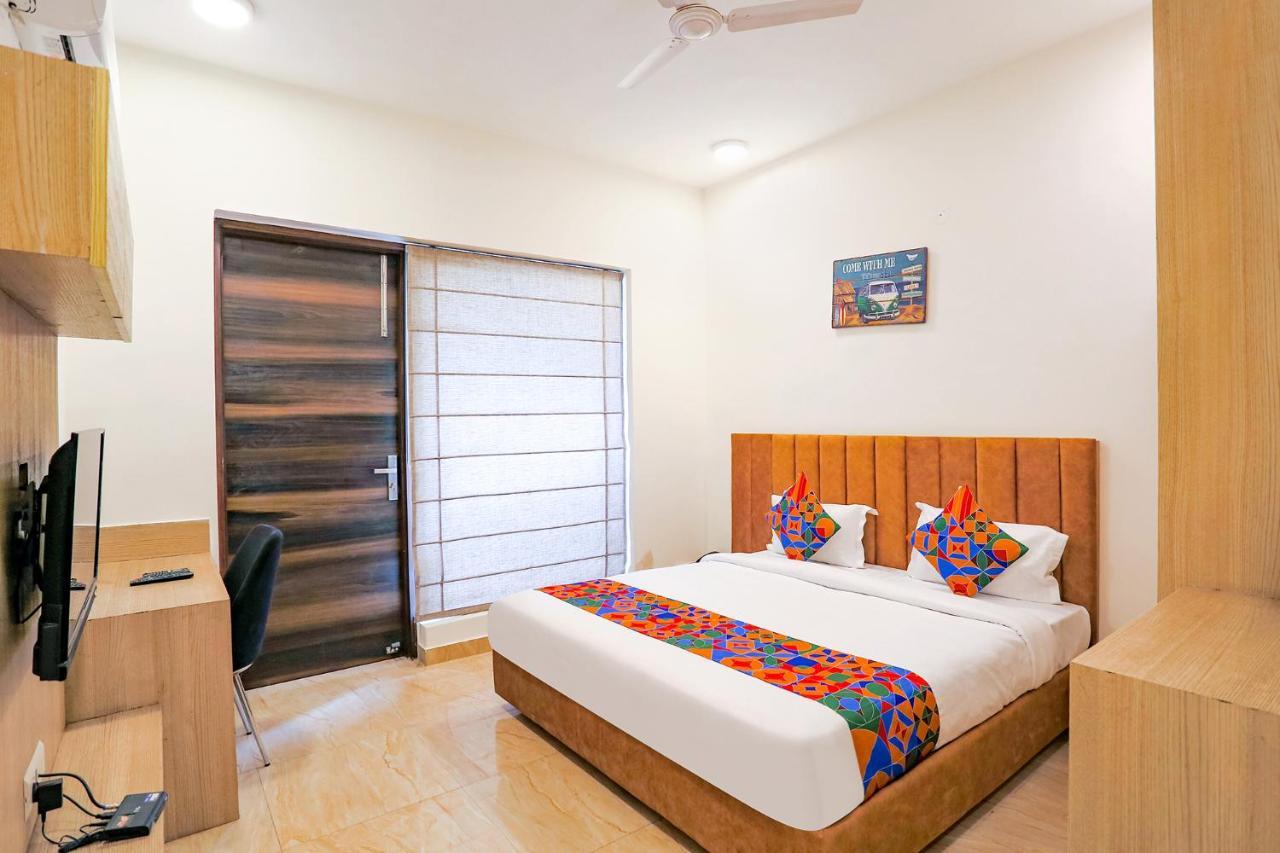 Fabhotel Ab Inn Huda City Center Gurgaon Zewnętrze zdjęcie