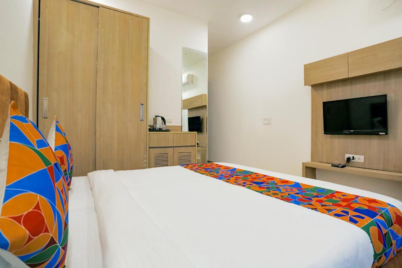 Fabhotel Ab Inn Huda City Center Gurgaon Zewnętrze zdjęcie
